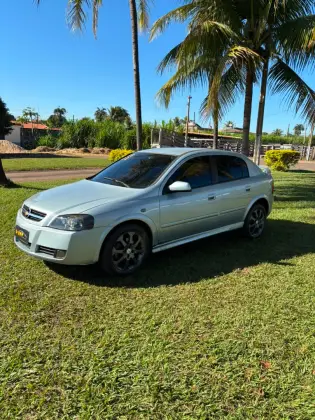 CHEVROLET ASTRA 2.0 MPFI ADVANTAGE SEDAN 8V FLEX 4P MANUAL CHEVROLET ASTRA 2.0 MPFI ADVANTAGE SEDAN 8V FLEX 4P MANUAL
