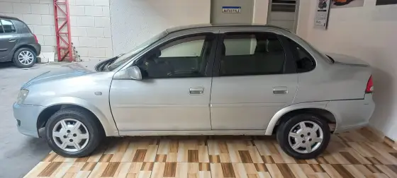 CHEVROLET CLASSIC 1.0 MPFI LS 8V FLEX 4P MANUAL CHEVROLET CLASSIC 1.0 MPFI LS 8V FLEX 4P MANUAL