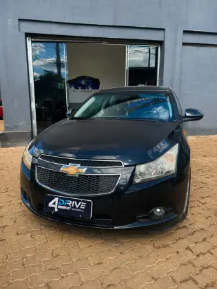 CHEVROLET CRUZE 1.8 LTZ 16V FLEX 4P AUTOMÁTICO CHEVROLET CRUZE 1.8 LTZ 16V FLEX 4P AUTOMÁTICO