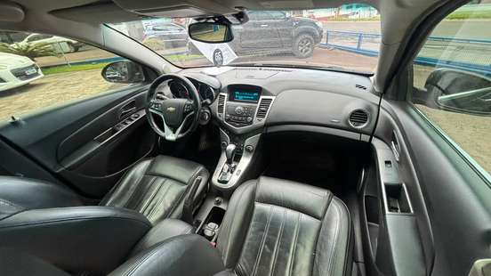 CHEVROLET-CRUZE-2011