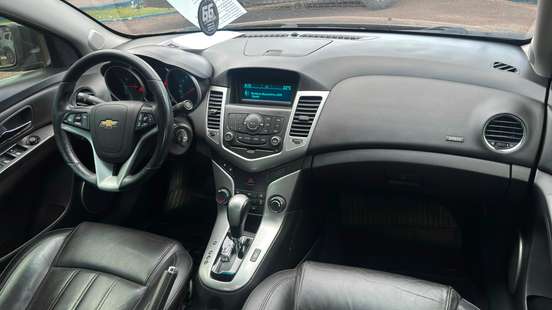 CHEVROLET-CRUZE-2011