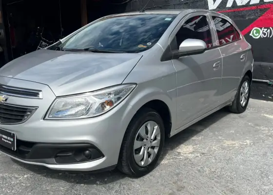 CHEVROLET ONIX 1.0 MPFI LS 8V FLEX 4P MANUAL CHEVROLET ONIX 1.0 MPFI LS 8V FLEX 4P MANUAL