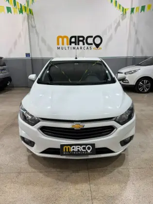 CHEVROLET ONIX 1.0 MPFI LT 8V FLEX 4P MANUAL CHEVROLET ONIX 1.0 MPFI LT 8V FLEX 4P MANUAL