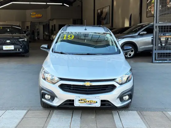 CHEVROLET ONIX 1.4 MPFI ACTIV 8V FLEX 4P AUTOMÁTICO