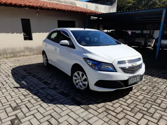 CHEVROLET ONIX 1.4 MPFI LT 8V FLEX 4P MANUAL
