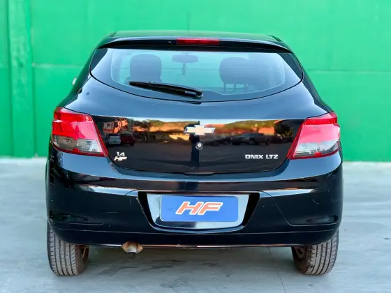 CHEVROLET ONIX 1.4 MPFI LTZ 8V FLEX 4P MANUAL CHEVROLET ONIX 1.4 MPFI LTZ 8V FLEX 4P MANUAL