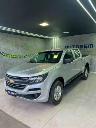 CHEVROLET S10 2.8 LS 4X4 CS 16V TURBO DIESEL 2P MANUAL CHEVROLET S10 2.8 LS 4X4 CS 16V TURBO DIESEL 2P MANUAL