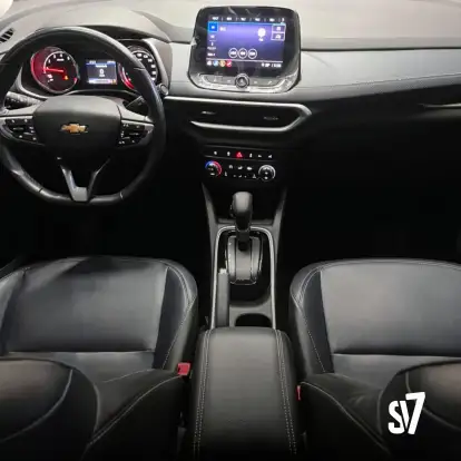 CHEVROLET-TRACKER-2020