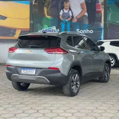 CHEVROLET-TRACKER-2024
