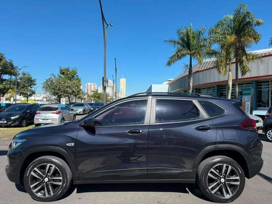 CHEVROLET-TRACKER-2023