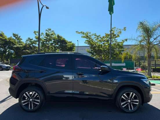 CHEVROLET-TRACKER-2023