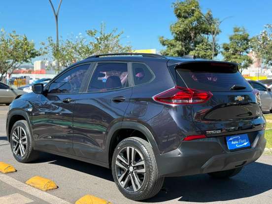 CHEVROLET-TRACKER-2023