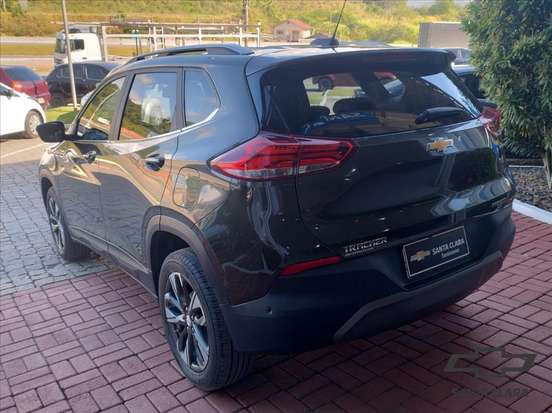 CHEVROLET-TRACKER-2023
