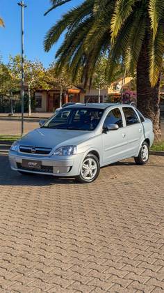 CHEVROLET CORSA 1.4 MPFI PREMIUM SEDAN 8V FLEX 4P MANUAL