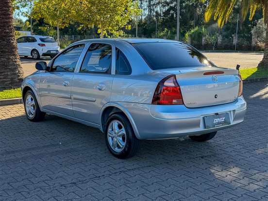 CHEVROLET-CORSA-1.4 MPFI PREMIUM SEDAN 8V FLEX 4P MANUAL CHEVROLET-CORSA-2010