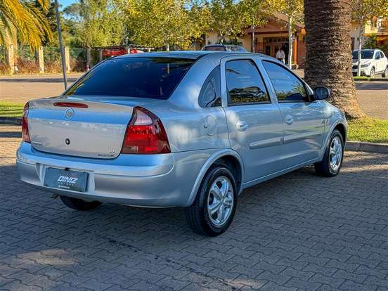 CHEVROLET-CORSA-1.4 MPFI PREMIUM SEDAN 8V FLEX 4P MANUAL CHEVROLET-CORSA-2010