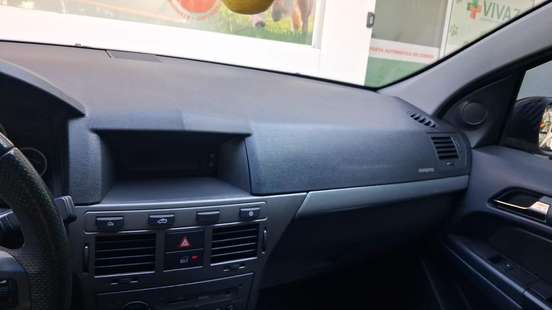 CHEVROLET-VECTRA-2011