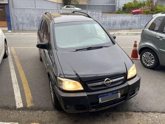 CHEVROLET ZAFIRA 2.0 MPFI EXPRESSION 8V FLEX 4P AUTOMÁTICO