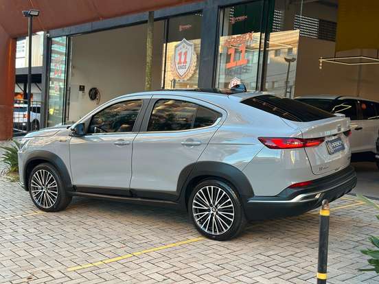 FIAT-FASTBACK-2024