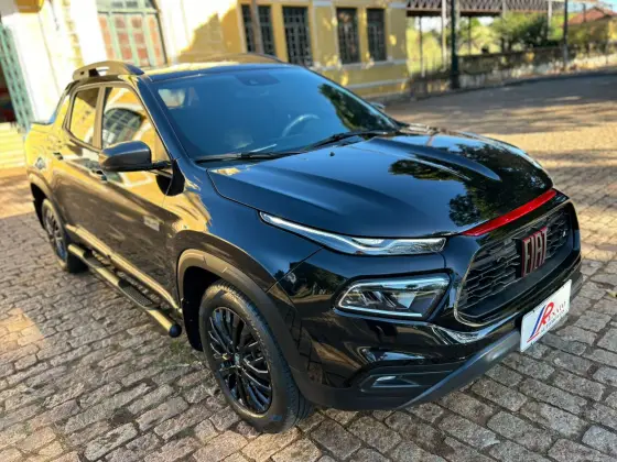 FIAT TORO 1.3 TURBO 270 FLEX ULTRA AT6 FIAT TORO 1.3 TURBO 270 FLEX ULTRA AT6