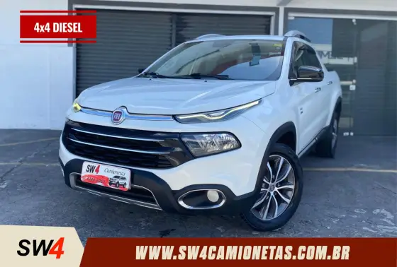 FIAT TORO 2.0 16V TURBO DIESEL VOLCANO 4WD AT9 FIAT TORO 2.0 16V TURBO DIESEL VOLCANO 4WD AT9