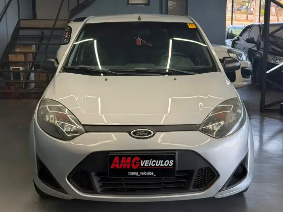 FORD FIESTA 1.0 ROCAM SE 8V FLEX 4P MANUAL