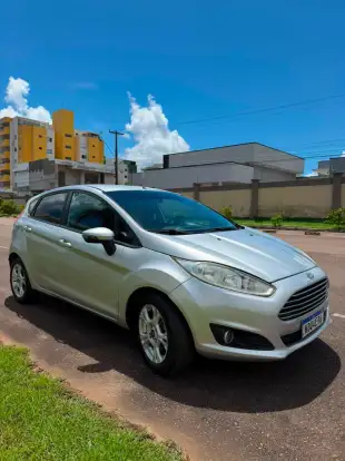 FORD-FIESTA-2014