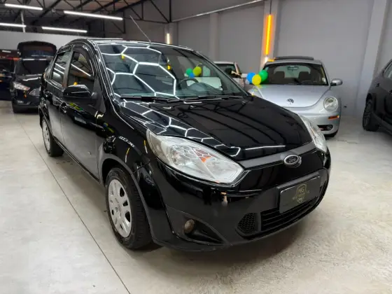 FORD FIESTA 1.6 SE SEDAN 16V FLEX 4P MANUAL