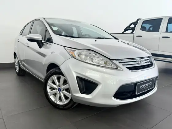 FORD FIESTA 1.6 SE SEDAN 16V FLEX 4P MANUAL FORD FIESTA 1.6 SE SEDAN 16V FLEX 4P MANUAL