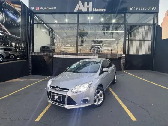 FORD FOCUS 2.0 SE 16V FLEX 4P POWERSHIFT FORD FOCUS 2.0 SE 16V FLEX 4P POWERSHIFT