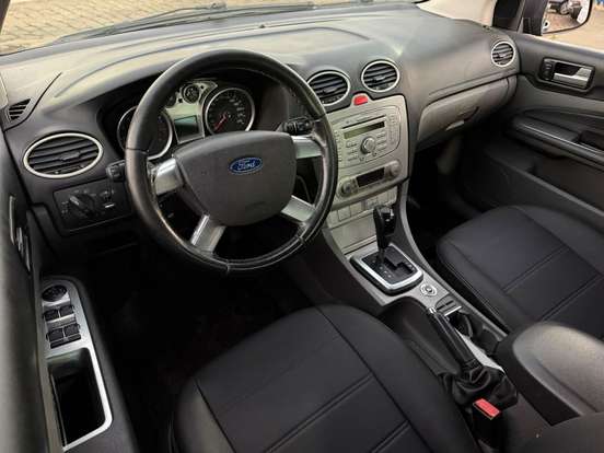FORD-FOCUS-2.0 GLX SEDAN 16V FLEX 4P AUTOMÁTICO FORD-FOCUS-2011
