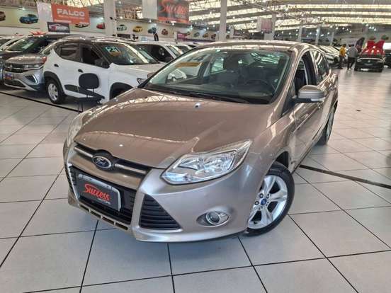 FORD-FOCUS-2.0 S SEDAN 16V FLEX 4P POWERSHIFT FORD-FOCUS-2013
