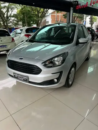 FORD KA 1.5 TI-VCT FLEX SE PLUS SEDAN AUTOMÁTICO
