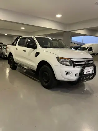 FORD RANGER 2.2 XL 4X4 CD 16V DIESEL 4P MANUAL FORD RANGER 2.2 XL 4X4 CD 16V DIESEL 4P MANUAL