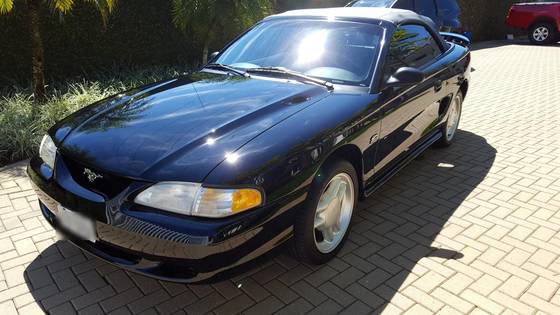 FORD MUSTANG 5.0 GT CONVERSÍVEL V8 GASOLINA 2P AUTOMÁTICO
