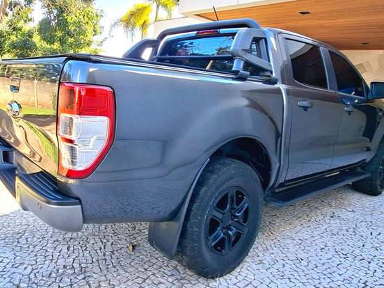 FORD-RANGER-2.2 XLS 4X2 CD 16V DIESEL 4P AUTOMÁTICO FORD-RANGER-2019