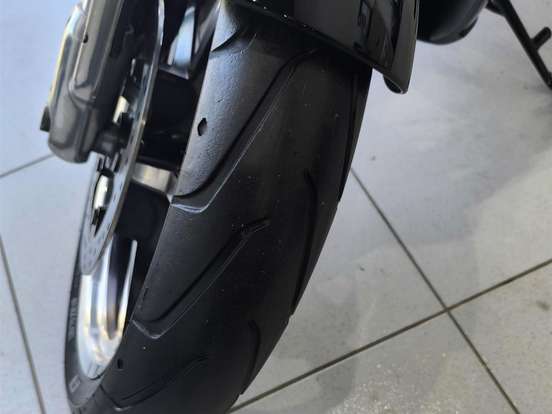 HARLEY-DAVIDSON-V-ROD 10TH ANNIVERSARY EDITION HARLEY-DAVIDSON-V-ROD 10TH ANNIVERSARY EDITION-2012
