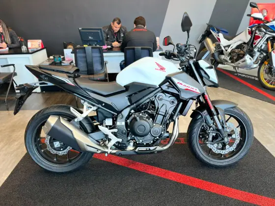HONDA CB 500 HORNET HONDA CB 500 HORNET