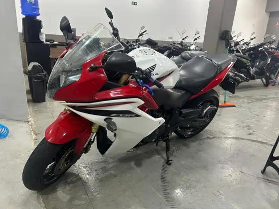 HONDA CBR 600F HONDA CBR 600F
