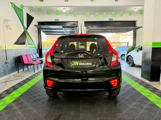 HONDA-FIT-1.5 LX 16V FLEX 4P AUTOMÁTICO HONDA-FIT-2014