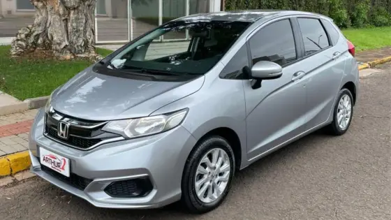 HONDA FIT 1.5 PERSONAL 16V FLEX 4P AUTOMÁTICO HONDA FIT 1.5 PERSONAL 16V FLEX 4P AUTOMÁTICO