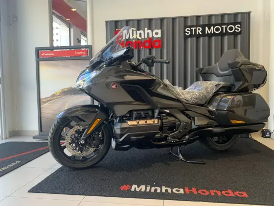 HONDA GL 1800 GOLD WING TOUR HONDA GL 1800 GOLD WING TOUR