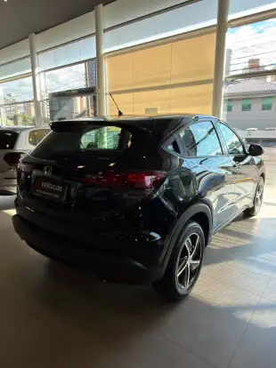 HONDA-HR-V-2019