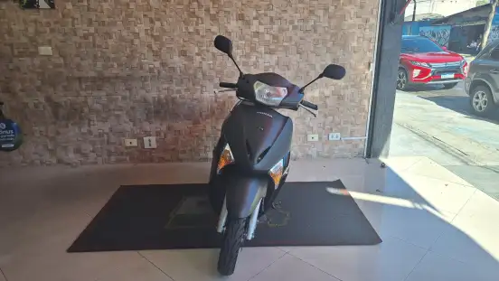 HONDA-LEAD 110-2013