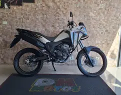 HONDA XRE 300 SAHARA ADVENTURE HONDA XRE 300 SAHARA ADVENTURE
