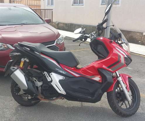 HONDA-ADV-2023