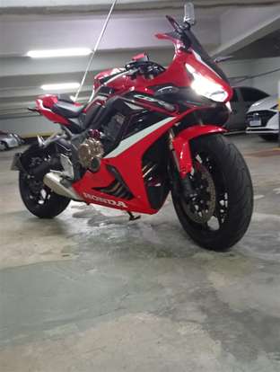 HONDA-CBR 650R ABS-2022