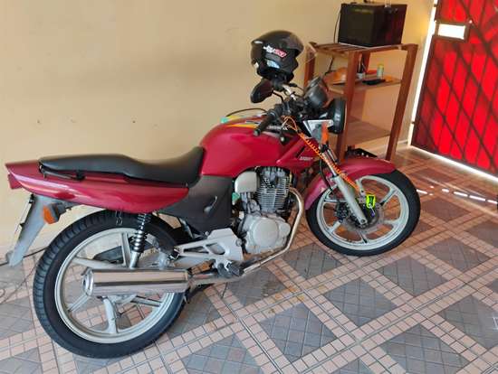 HONDA-CBX 200 STRADA-2001