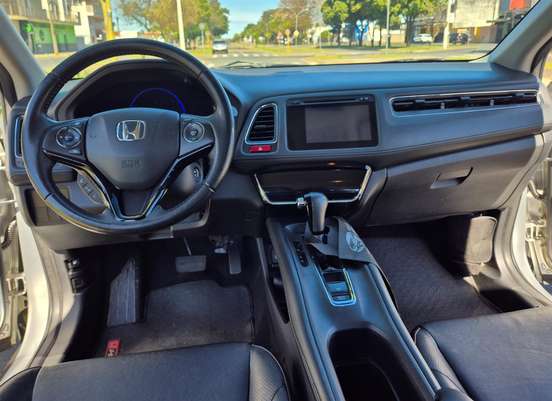 HONDA-HR-V-2015