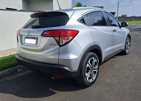 HONDA-HR-V-2015